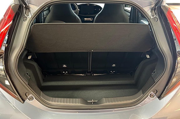 Toyota Aygo X 12 of 21