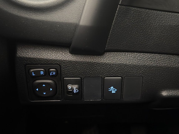 Toyota Auris 16 of 24