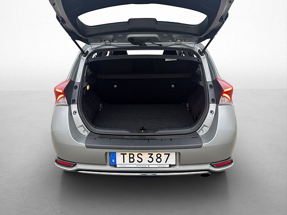 Toyota Auris 20 of 24