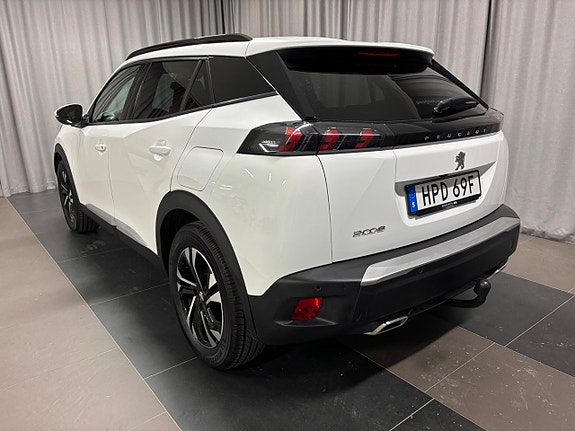 Peugeot 2008 3 of 5