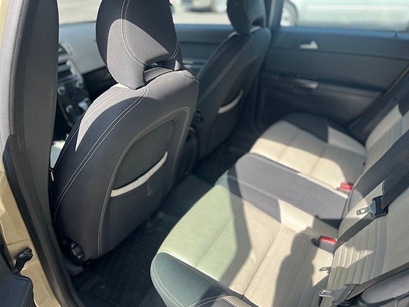 Volvo V50 10 of 10