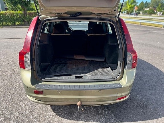 Volvo V50 7 of 10