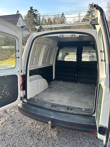 Volkswagen Caddy 4 of 5