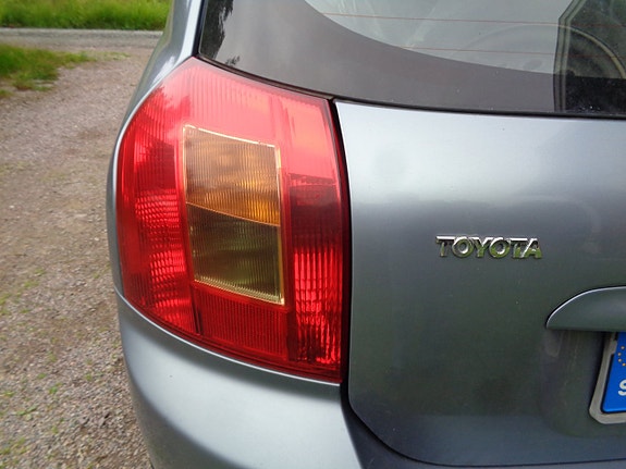 Toyota Corolla 24 of 30