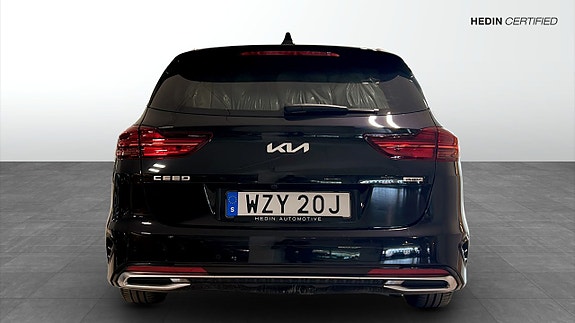 Kia Ceed 7 of 9