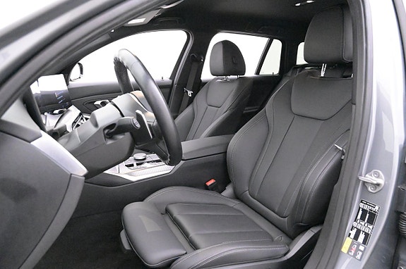 BMW 330e 9 of 27