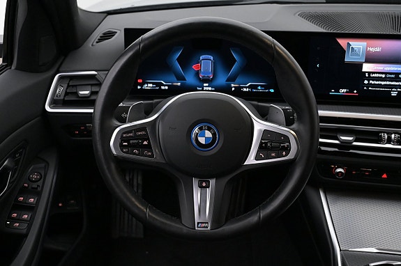 BMW 330e 7 of 27