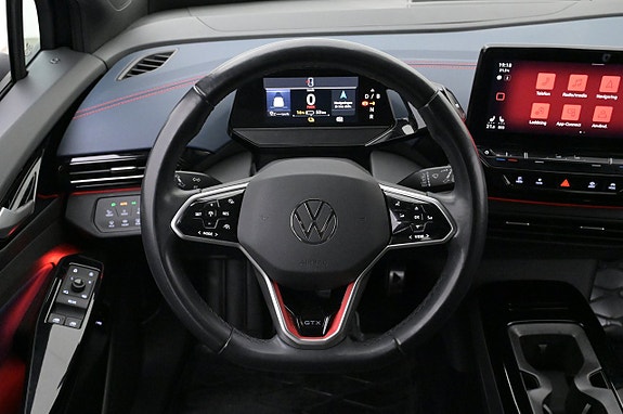 Volkswagen ID.4 GTX 7 of 27