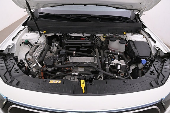 Mercedes-Benz EQB300 26 of 27