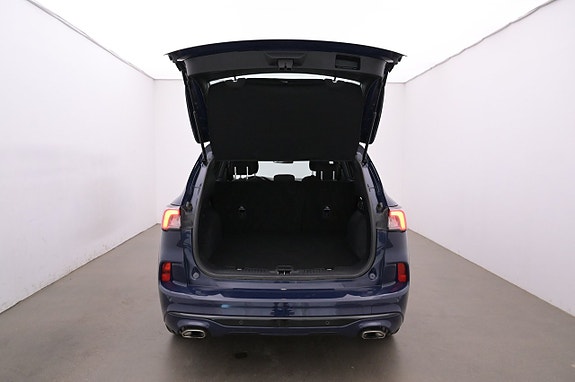 Ford Kuga 24 of 27