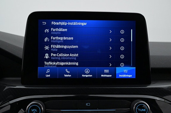Ford Kuga 16 of 27