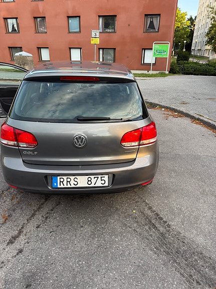 Volkswagen Golf VI 3 of 8
