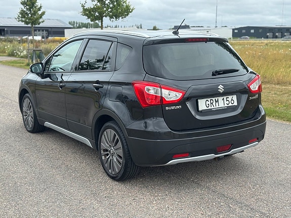 Suzuki S-Cross 6 of 9