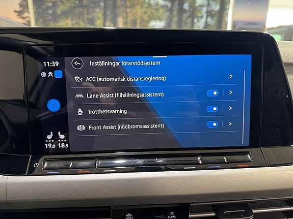 Volkswagen Golf I 10 of 14