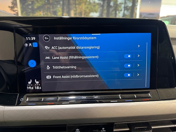 Volkswagen Golf I 13 of 14