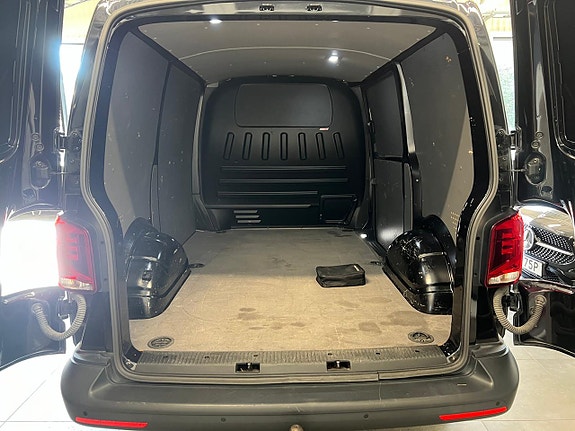 Volkswagen Transporter 7 of 20