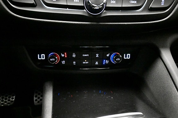 Opel Insignia 26 of 28