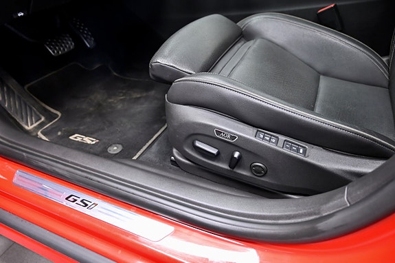 Opel Insignia 18 of 28