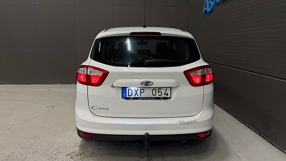 Ford C-Max 8 of 26