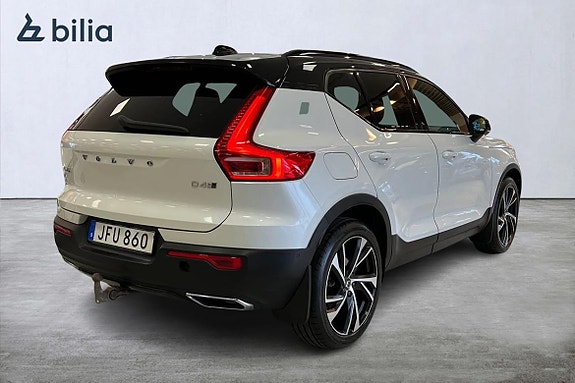Volvo XC40 19 of 30