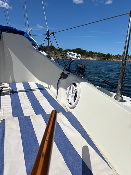 Segelbåt Sundwind 20 family cruiser 2 of 5