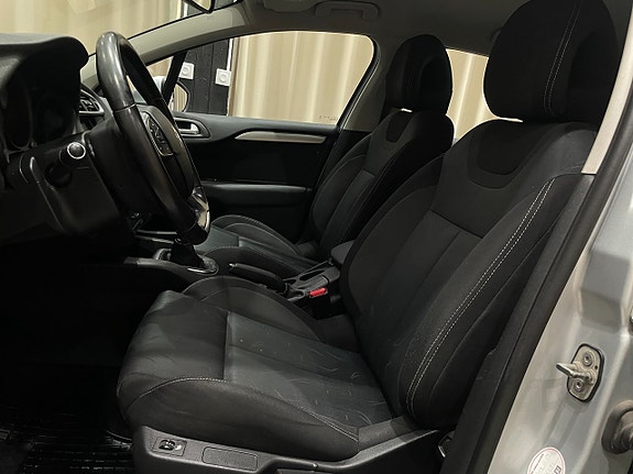 Citroen C4 9 of 19