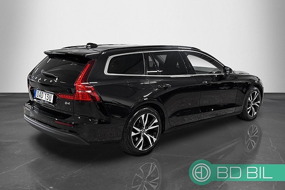 Volvo V60 4 of 5