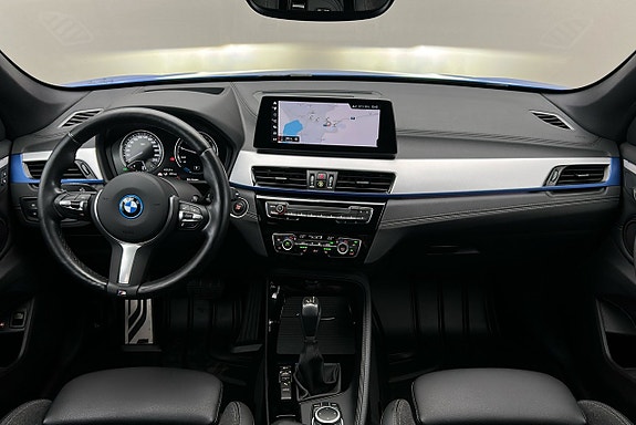 BMW X1 3 of 3