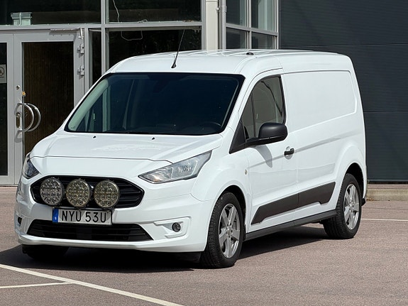 Ford Transit Connect 4 of 5