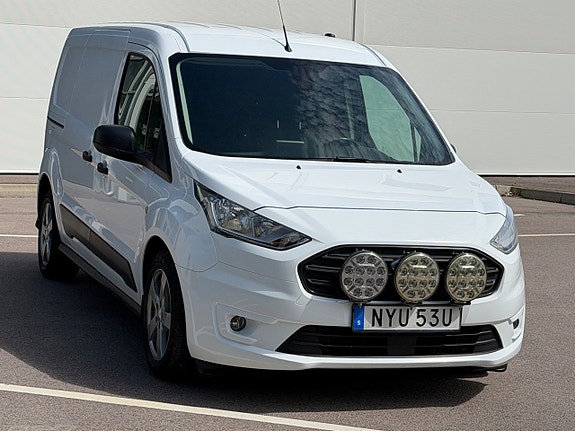 Ford Transit Connect 5 of 5