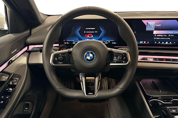 BMW i5 9 of 19
