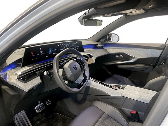Peugeot 5008 4 of 15