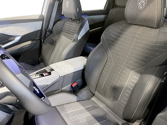 Peugeot 5008 5 of 15