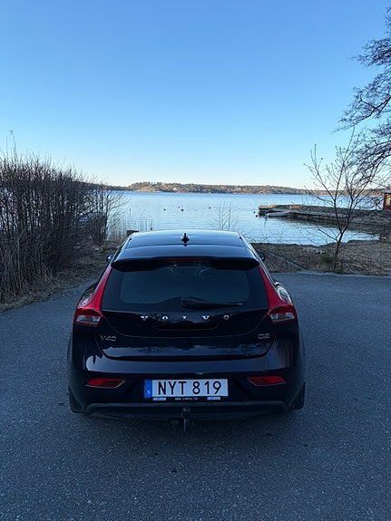 Volvo V40 5 of 5