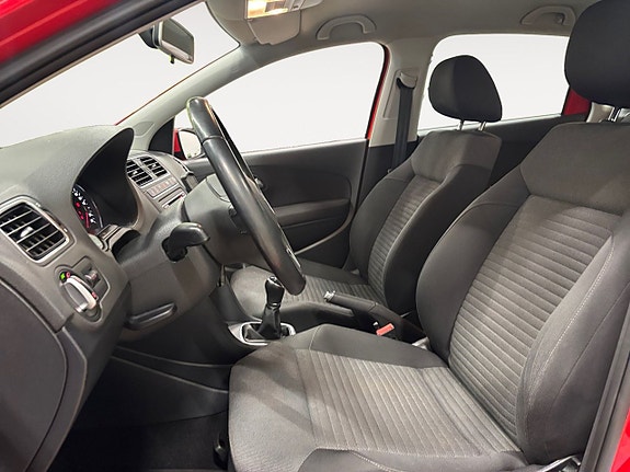 Volkswagen Polo 9 of 25