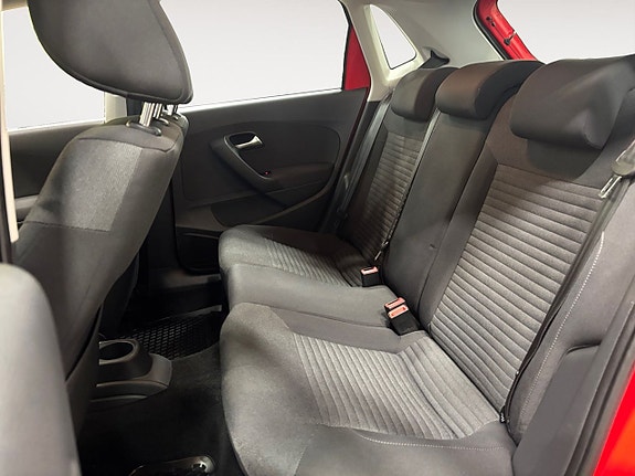 Volkswagen Polo 14 of 25