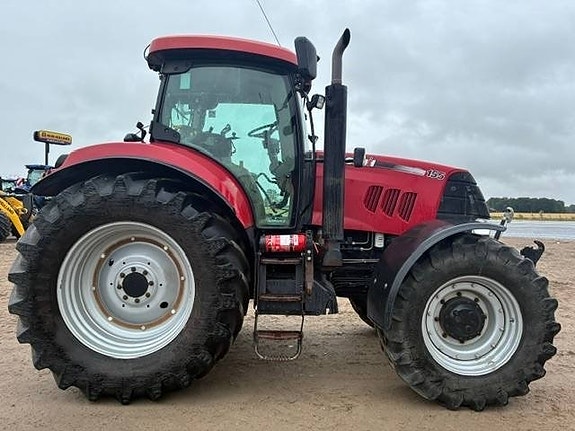Case IH Puma 155 2 of 5