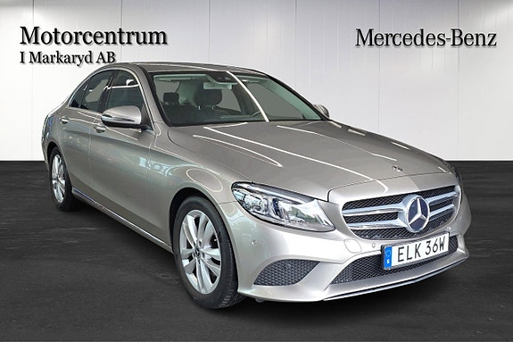Mercedes-Benz C220 d 2 of 5