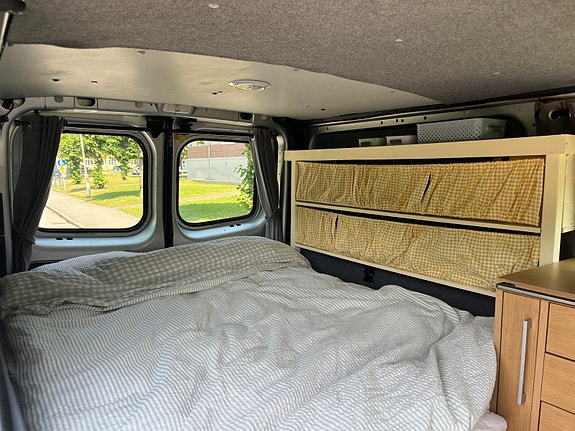 Renault Trafic 3 of 6