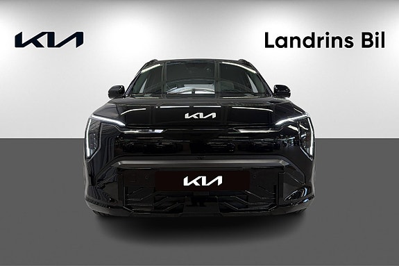 Kia EV3 2 of 5