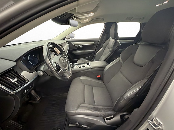 Volvo V90 12 of 30