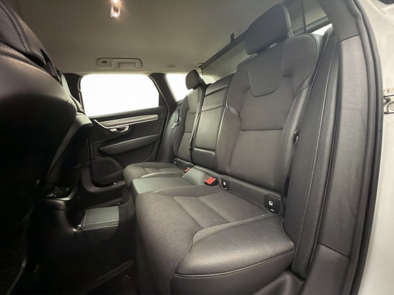 Volvo V90 17 of 30