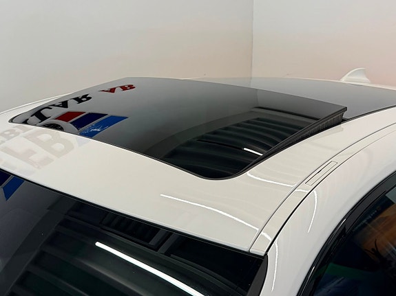 BMW 340i 5 of 5
