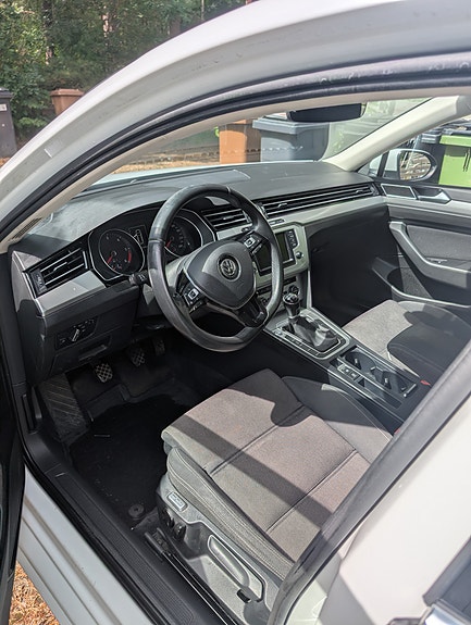 Volkswagen Passat 5 of 5