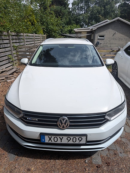 Volkswagen Passat 4 of 5