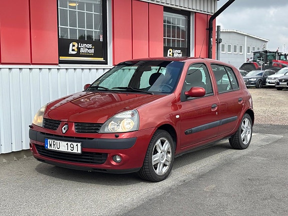 Renault Clio 2 of 16