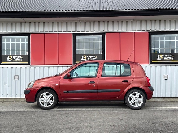 Renault Clio 3 of 16