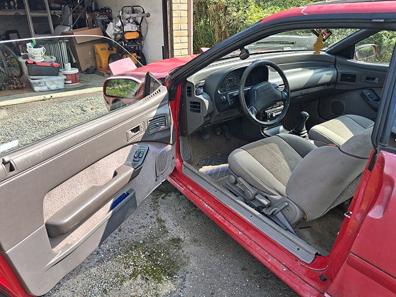 Ford Probe 3 of 5