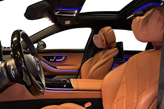 Mercedes-Benz Maybach S 680 14 of 26