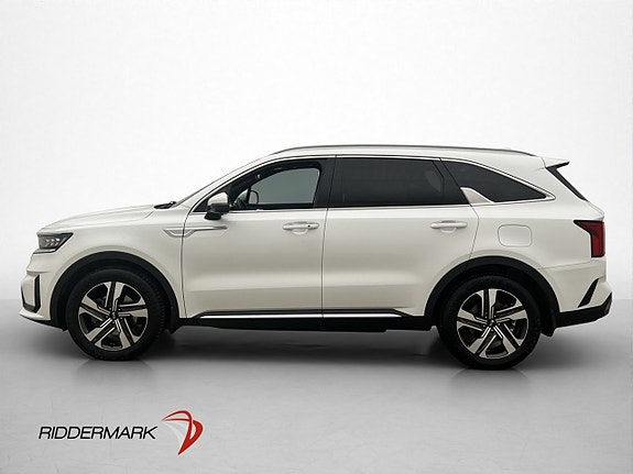 Kia Sorento 4 of 30
